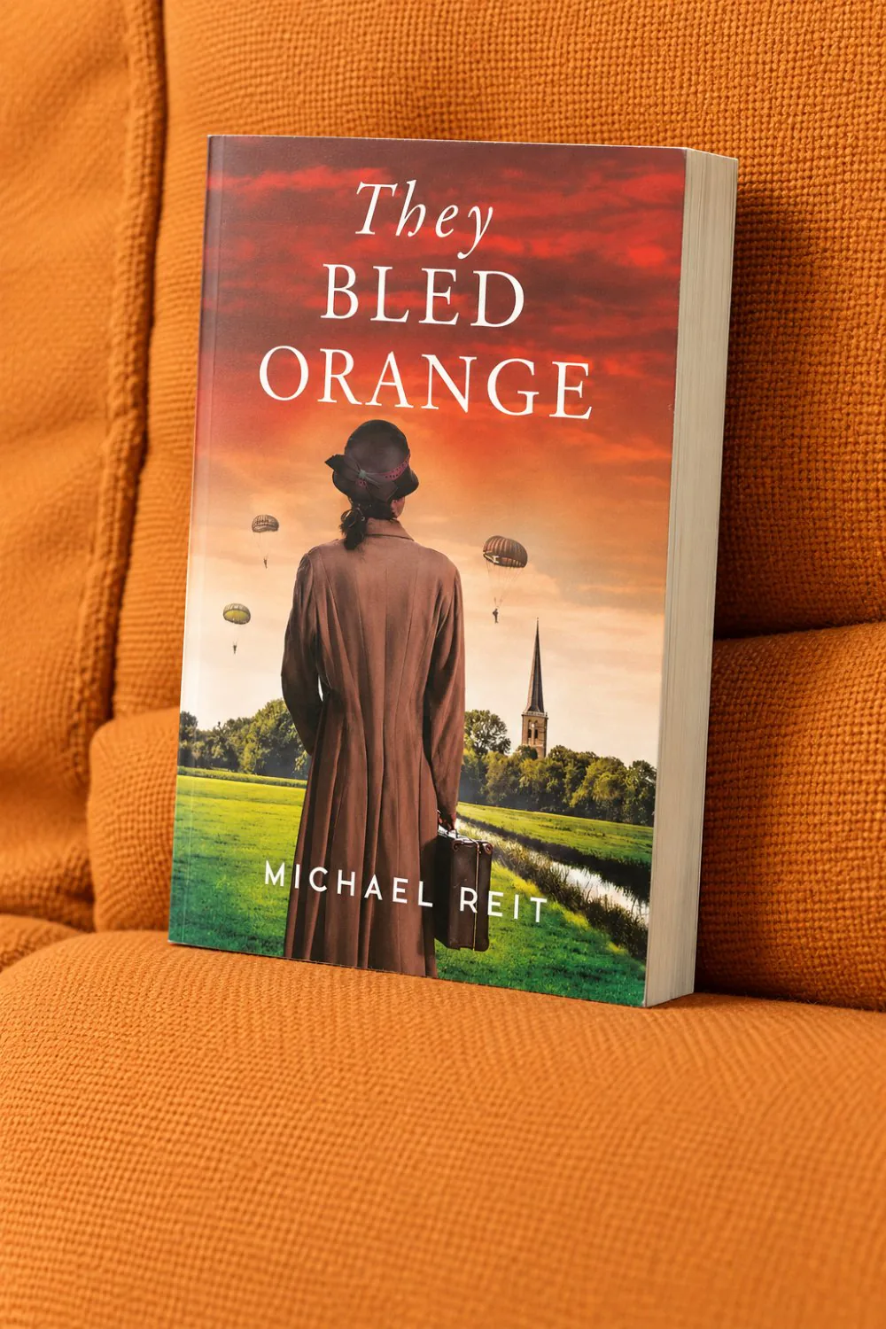700 Miles Publishing (Michael Reit)